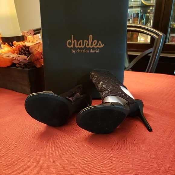 NEW Charles by Charles David heels - Picture 4 of 8